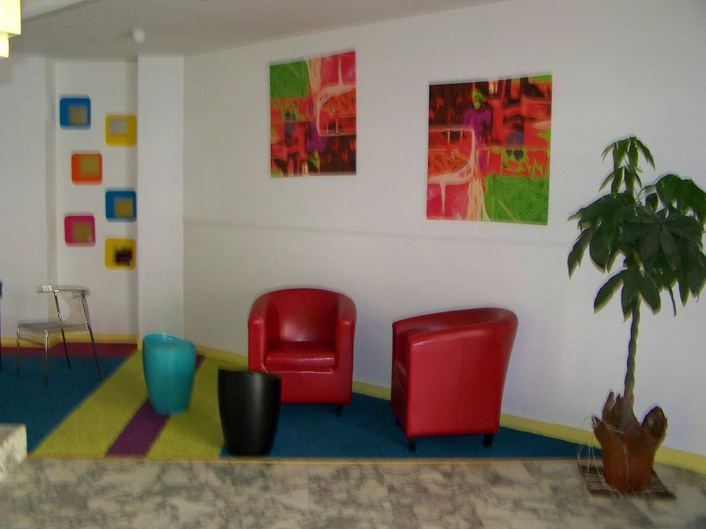 Hotel Merea La Londe-les-Maures Buitenkant foto